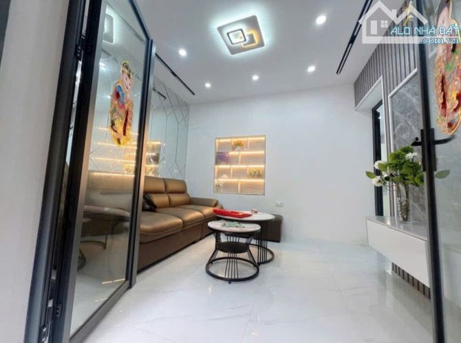 NHÀ ĐẸP 5 TẦNG NGÕ 99 XUÂN LA – NHÀ MỚI 6 NGỦ – GẦN Ô TÔ – VỪA Ở VỪA CHO THUÊ - 2