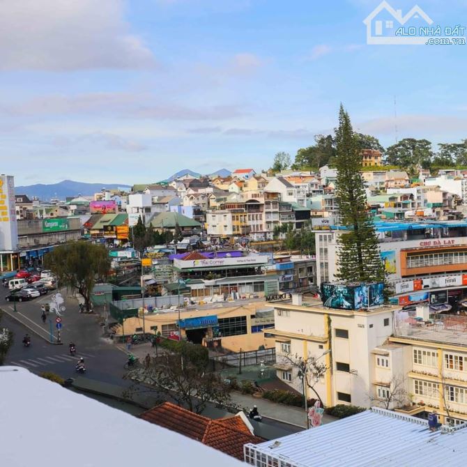 Bán khách sạn đường Nguyễn Chí Thanh đối diện chợ đêm phường Xuân Hương (P.1 cũ) , Đà Lạt - 2