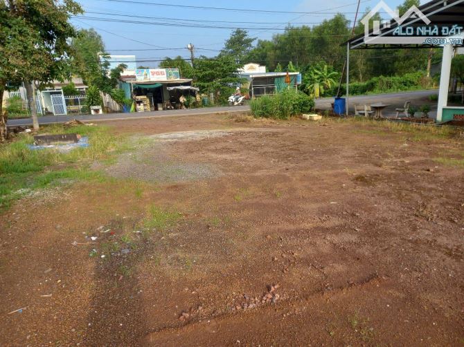 Cần bán hơn 1 sào 1 mặt tiền xalo 25 giá mềm đầu tư - 2