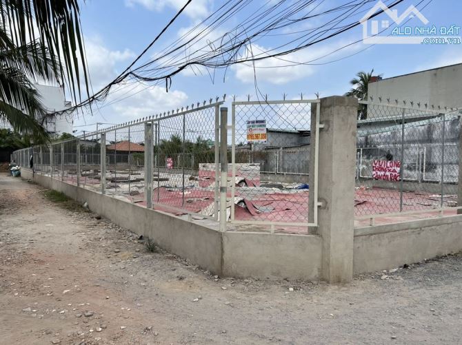 Bán đất biệt thự đường Nguyễn Thị Định Quận 2 cũ P. Thạnh Mỹ Lợi gần chợ (732m2) 57 tr/m2 - 2