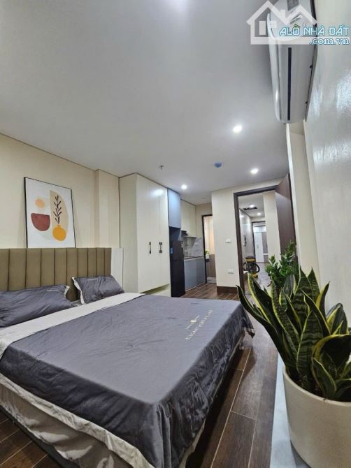 Nhà đẹp Xuân Thuỷ, 3 mặt thoáng, ô tô dừng đỗ, mặt phố kinh doanh, 140m2 32 tỷ - 2