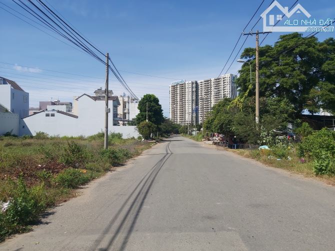 Bán đất dự án Bách Khoa đường Nguyễn Duy Trinh Quận 9 cũ gần chợ Phú Hữu (210m2) 75 tr/m2 - 2