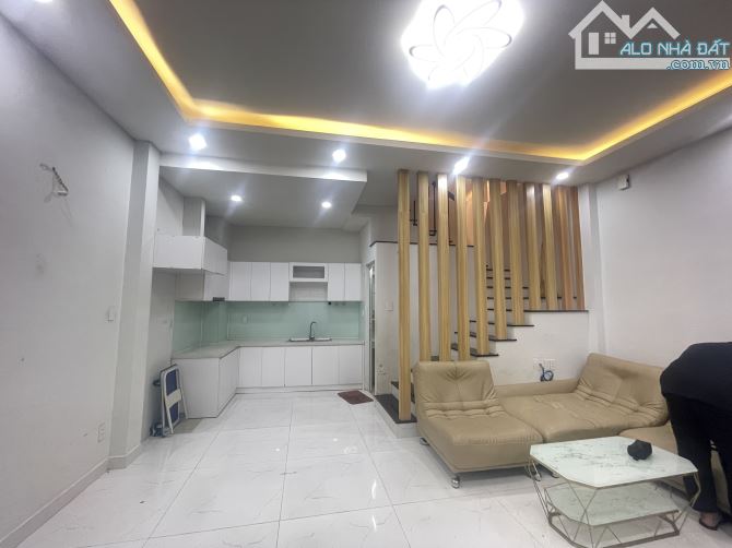 HẺM Ô TÔ - PHAN ĐÌNH PHÙNG P15 - 40M2 - 4 TẦNG BTCT - NHÀ ĐẸP Ở NGAY - NHỈNH 7 TỶ - 3