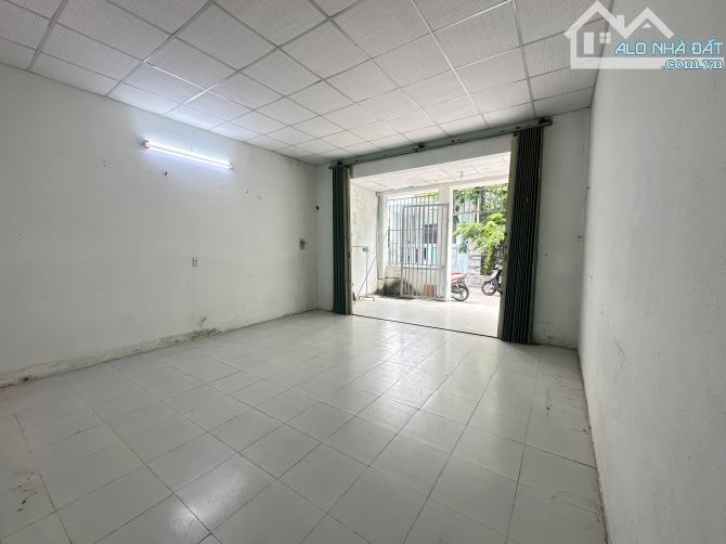 Bán lô đất 90m (5 x 18) kiệt 6m đường Bùi Tá Hán Khu Nam Việt Á giá chỉ 5,6 tỷ tặng nhà C4 - 3