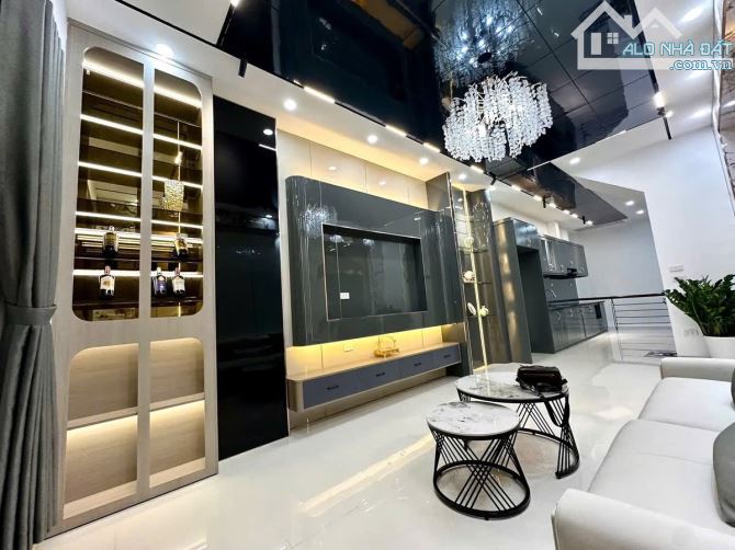 MẶT PHỐ KIM GIANG 40M 5T NỘI THẤT XỊN VỈA HÈ KINH DOANH GẦN KDT ĐẠI KIM HỊN LẮM - 3