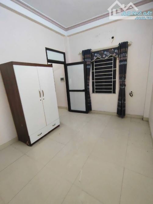 Chủ cho thuê phòng đơn full đồ Trần Quang Diệu. Đống Đa. Hà Nội. Chỉ từ 1.7tr/tháng. Khoá - 3