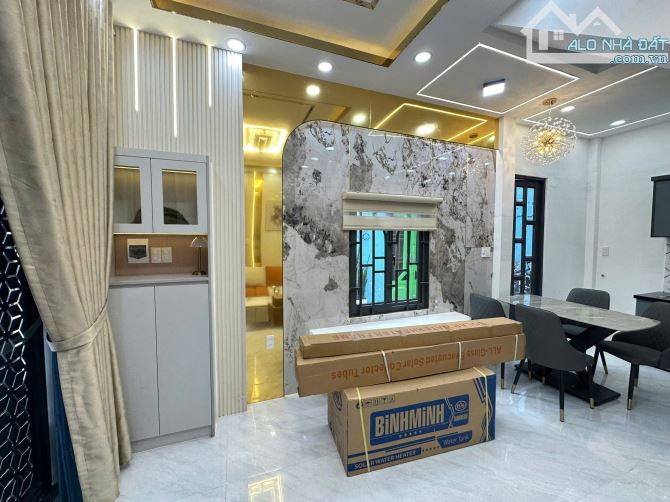 BÁN GẤP CĂN NHÀ 52m2, QUANG TRUNG, NHÀ MỚI Ở LIỀN, CHỈ 3.35 TỶ - 3