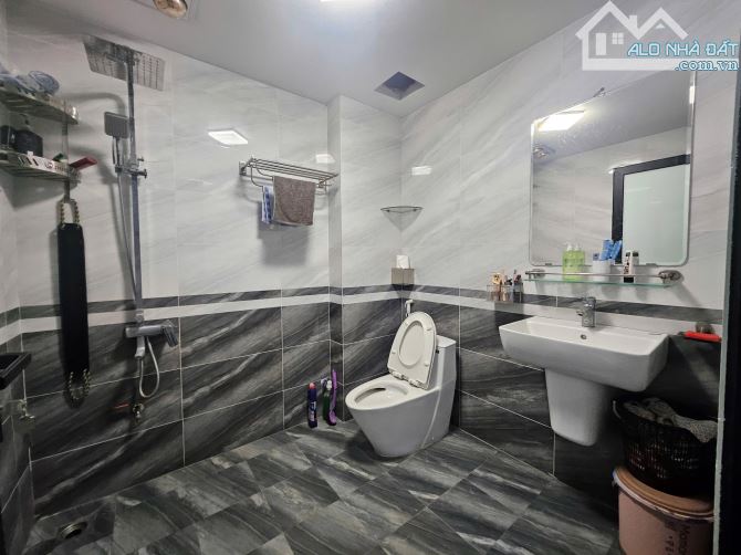 Bán nhà Bà Triệu Phân Lô, 2 mặt thoáng, 50m2, 5 tầng thang máy: 9,8 tỷ - 3