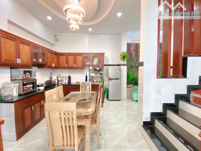 BÁN NHÀ PHỐ ĐẸP PHAN HUY ÍCH, HẺM 8M THÔNG – 5 TẦNG – 100M2, CHỈ 12 TỶ 5 - 3