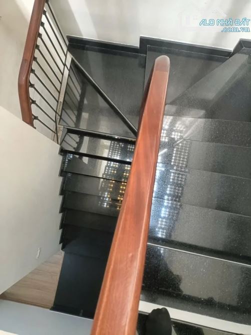 HOA KHÔI KHƯƠNG TRUNG, NGÃ TƯ SỞ, 4 TẦNG 42M2 ĐẸP LONG LANH, Ô TÔ QUA NHÀ, 13.8 TỶ - 3