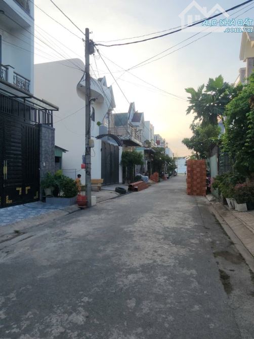 Bán lô đất thổ cư diện tích 115m2, Đường Bà Điểm 4, Hóc Môn, Giá 4,6 tỷ - 3