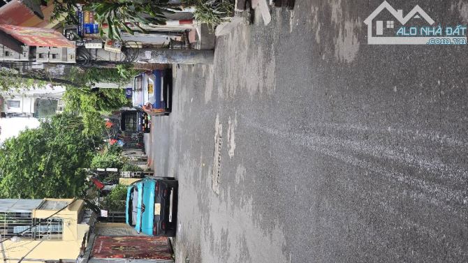 VIP , PHỐ DƯƠNG VĂN BÉ HƠN 10 TỶ SỔ PHÂN LÔ THANG MÁY OTO ĐẬU CỬA