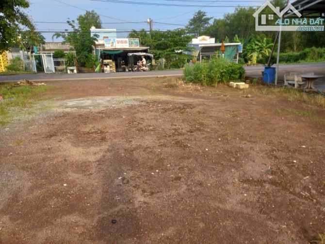 Cần bán hơn 1 sào 1 mặt tiền xalo 25 giá mềm đầu tư - 3