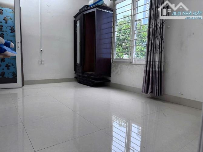 Cho thuê nhà 3 tầng kiệt oto Nguyễn Công Trứ, Sơn Trà - 3