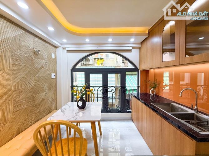 BÁN NHÀ MỚI 4 TẦNG GIỮA TRUNG TÂM QUẬN 3 – CHỈ 3.95 TỶ - 4