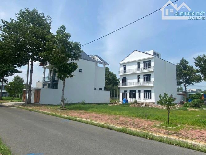 BIỆT THỰ VIP MẶT TIỀN ĐƯỜNG LÊ ANH XUÂN KHU BARIMEX PHƯỜNG LONG TÂM TP BÀ RỊA. - 4