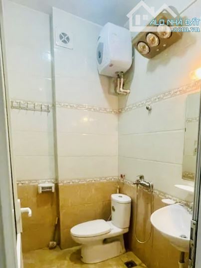 55M² X 4 TẦNG – GIÁ 22,5 TỶ - MẶT PHỐ TẠI P. MAI DỊCH - CẦU GIẤY - 4