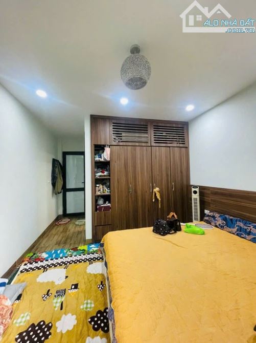 BÁN NHÀ PHỐ SÀI ĐỒNG LONG BIÊN NHỈNH 20 TỶ 78 m, MT 4.5m, Ô TÔ  ,KINH DOANH, VỈA HÈ RỘNG - 4