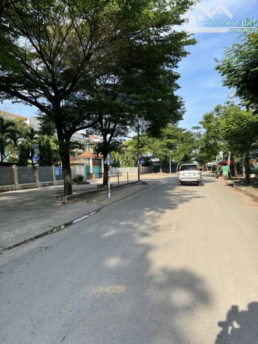Bán lô đất thổ cư diện tích 115m2, Đường Bà Điểm 4, Hóc Môn, Giá 4,6 tỷ - 4