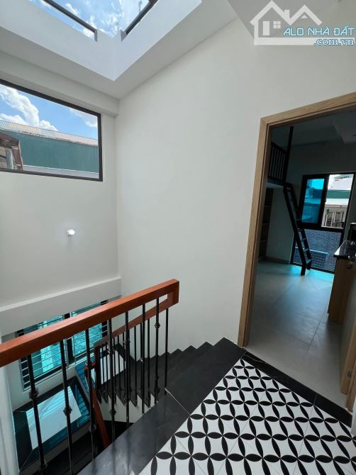 TÔI CHÍNH CHỦ CẦN BÁN CCMN TẠI XUÂN PHƯƠNG 50M- 8T 12P GIÁ 10.8 TỶ