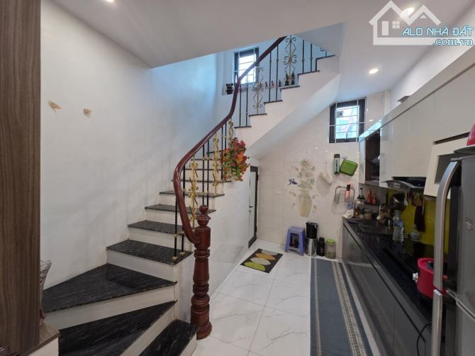 ♻️ BÁN NHÀ THANH AM – THƯỢNG THANH - 5 TẦNG - 3 NGỦ – GIÁ CHỈ 5.2 TỶ - 4