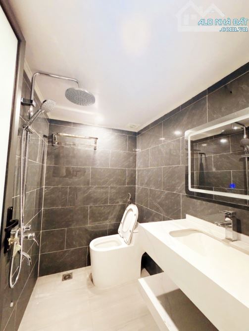 NHÀ ĐẸP 5 TẦNG NGÕ 99 XUÂN LA – NHÀ MỚI 6 NGỦ – GẦN Ô TÔ – VỪA Ở VỪA CHO THUÊ - 4