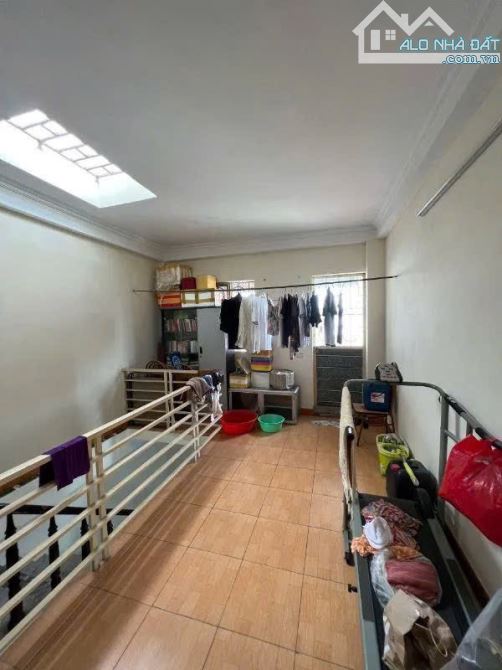 Bán nhà phố Nguyễn Văn Cừ 72m²- 5 tầng- hơn 11 tỷ, dân xây, gần ô tô, cầu Chương Dương - 4