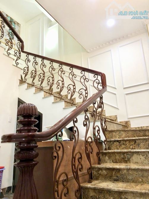 SIÊU PHẨM 4 TẦNG– NGANG 15M– 2 MẶT TIỀN KD CHÂU THỊ VĨNH TẾ– DOANH THU KHỦNG. CHỈ 3X TỶ - 4
