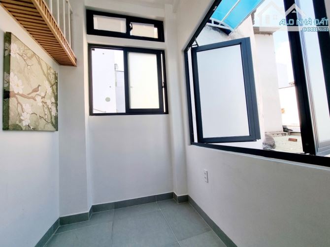 100M² VUÔNG VỨC – NHÀ 8 PHÒNG FULL NỘI THẤT – ĐINH BỘ LĨNH – DÒNG TIỀN 42TR/TH – NHỈNH 8 T - 5