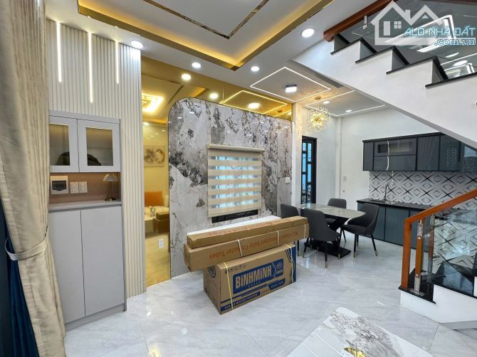 BÁN GẤP CĂN NHÀ 52m2, QUANG TRUNG, NHÀ MỚI Ở LIỀN, CHỈ 3.35 TỶ - 5