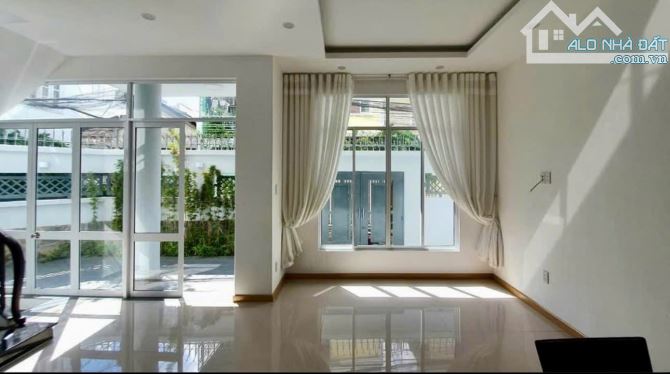 Bán Căn góc 3 tầng hẻm ô tô Quốc Tuấn đường Số 3 Phường Nha Trang - 5