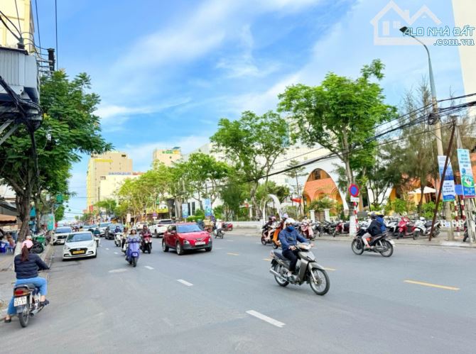BÁN KHÁCH SẠN 8 TẦNG MẶT TIỀN PHAN LIÊM  90M  - 19 PHÒNG  - CÁCH BIỂN 50M  - 29 TỶ - 5