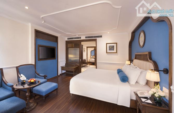 Chủ Ngộp Bạnk giảm 50 Tỷ- Khách sạn MP Hàng Bông 304m2 x 12 Tầng, 80 Phòng- MT 9m - 270 Tỷ