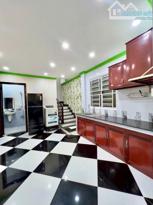 Bán Nhà Lầu Hẻm 311 Nguyễn Văn Cừ - Ninh Kiều Cần Thơ - 6