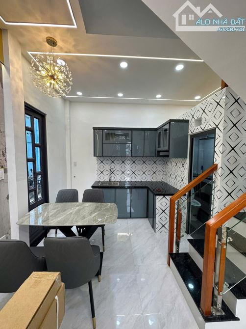 BÁN GẤP CĂN NHÀ 52m2, QUANG TRUNG, NHÀ MỚI Ở LIỀN, CHỈ 3.35 TỶ - 6