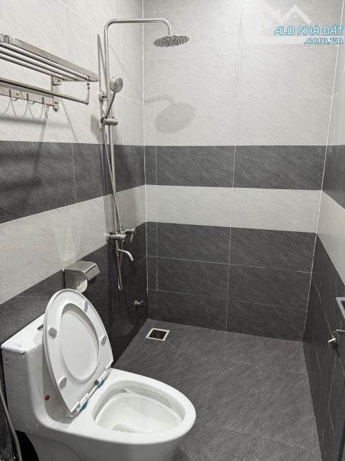 SIÊU PHẨM NHÀ MỚI 2 TẦNG - FULL NỘI THẤT CAO CẤP – TRUNG TÂM PHỐ VIP – 81M2- 2TẦNG - 6