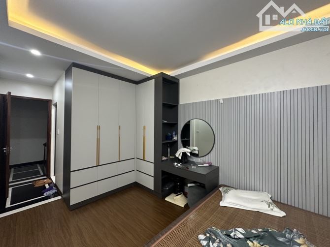 Bán nhà Lê Trọng Tấn, Hoàng Mai, Gần ô tô, ngỏ 3 gác tránh, SD 35m2, 6.5 tỷ(CTL) - 6