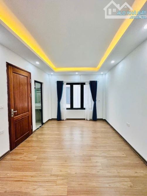 CỔ NHUẾ BẮC TỪ LIÊM, NHÀ ĐẸP Ở NGAY, DT 35m2 x 5TẦNG, Ô TÔ GẦN NHÀ. Giá 6x tỷ - 6