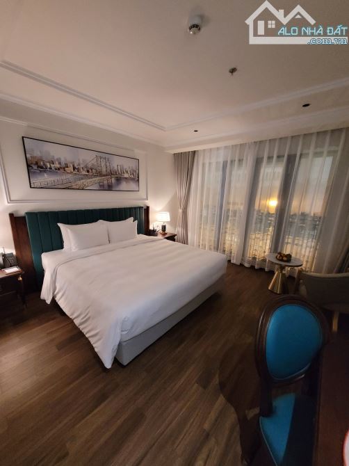 Bán khách sạn MP Nguyễn Trường Tộ - 170m2 * 15T * MT 7.5m - 165 Tỷ - Dòng tiền 3 tỷ/tháng - 7