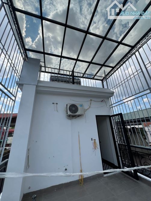 TÔI CHÍNH CHỦ CẦN BÁN CCMN TẠI XUÂN PHƯƠNG 50M- 8T 12P GIÁ 10.8 TỶ