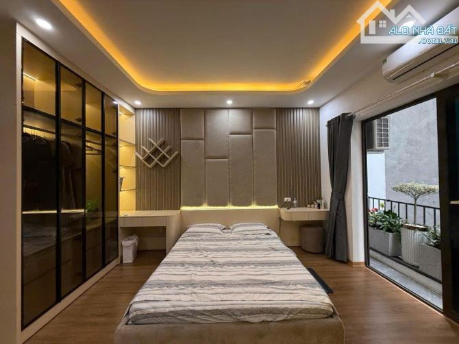 NHÀ ĐẸP MẶT NGÕ,OTO ĐỖ CỬA, FULL ĐỒ SỊN,5 TẦNG 3 NGỦ KK , TRẦN PHÚ HÀ ĐÔNG 8,3 TỶ 30,2M - 8