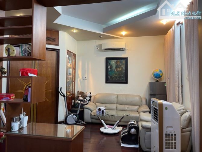 KHU VIP NGUYỄN TRỌNG TUYỂN 95M2 NGANG ĐỈNH 7,5M2 TẦNG 5PN - DÒNG TIỀN 42TR/THÁNG - GIÁ TL - 8