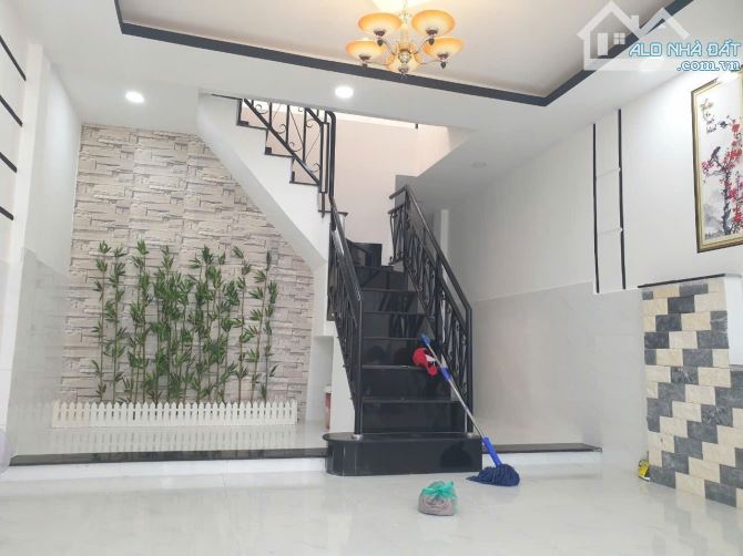 Bán Nhà 2 Tầng, 3pn, Gần Ngã 3 Xô Viết Nghệ Tĩnh & Nguyễn Văn Lạc – Chỉ 4.5 Tỷ - 8