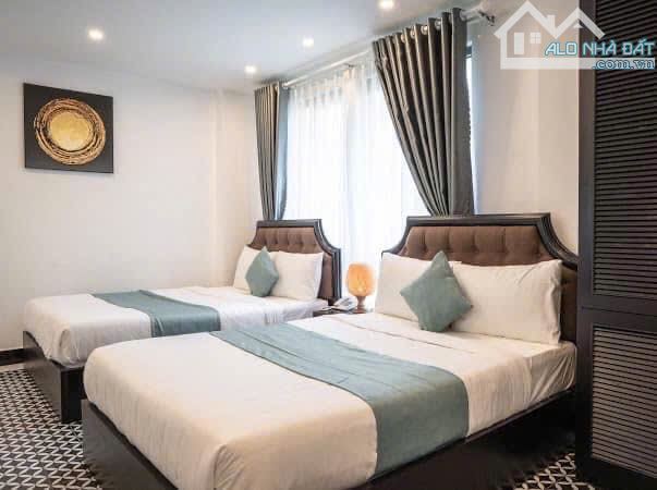 Villa hiện đại View Đẹp nằm ngay cửa ngỏ vào Trung Tâm Đà Lạt 296m2 MT đường 3/4 giá 45 Tỷ - 8
