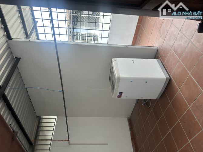 Nhà 3 tầng hoàn thiện Full gỗ kiền, Bên cạnh Aeon Mall - 8