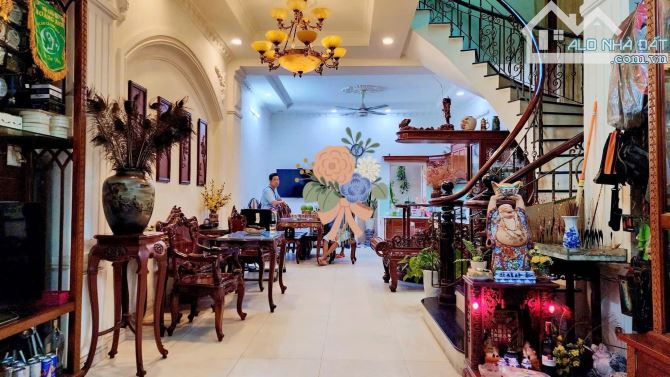TRƯƠNG CÔNG ĐỊNH - BÀU CÁT TÂN BÌNH - DT80m2 ( 4,5 ❌18m ) 3 TẦNG - CHỈ 14 TỶ - 9