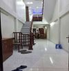Cho thuê nhà riêng Ngọc Thuỵ , p.Ngọc Thuỵ ,Q. Long Biên , DT 40m2 x 5 tầng nhà mới 10tr