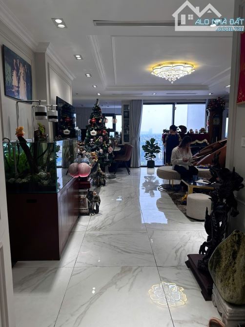 Căn hộ chung cư Amber Riverside 622 Minh Khai-4 NGỦ-3 WC-CĂN GÓC-FULL NỘI THẤT.