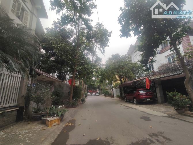 Bán gấp! Nguyễn Văn Lộc, Hà Đông DT 192m2*4 tầng, ô tô tránh, vỉa hè, KD, chỉ 42.5 tỷ