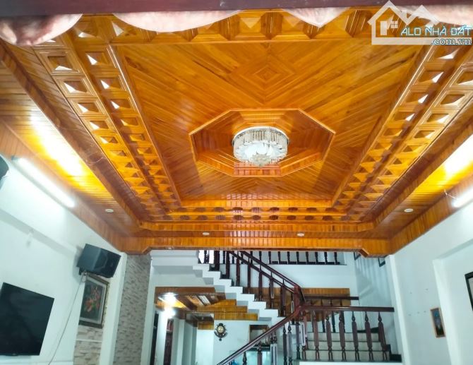 BÁN NHÀ 2 TẦNG – DT 180M2, MẶT TIỀN NGÔ XUÂN THU, GẦN CẢNG LIÊN CHIỂU – GIÁ CHỈ 5,28 TỶ